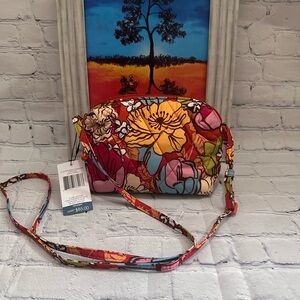 NWT- Vera Bradley Camera Crossbody In Midday Garden Lightweight